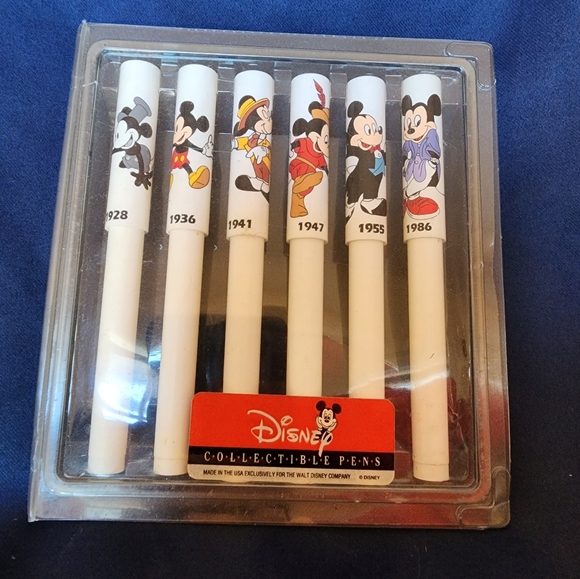 Vintage 1995 Disney "Mickey Through The Years" 6 Piece Pen Set - Picture 1 of 2